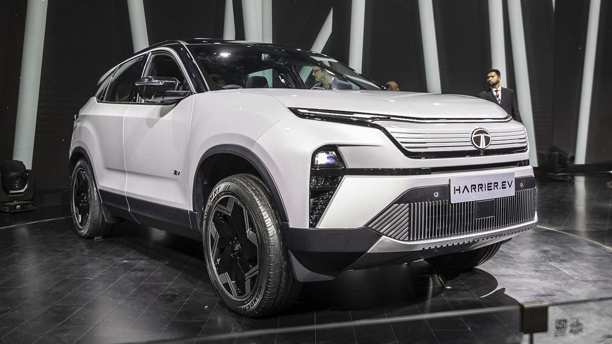 Jaguar, Land Rover Gibi Markaları Bünyesinde Bulunduran 