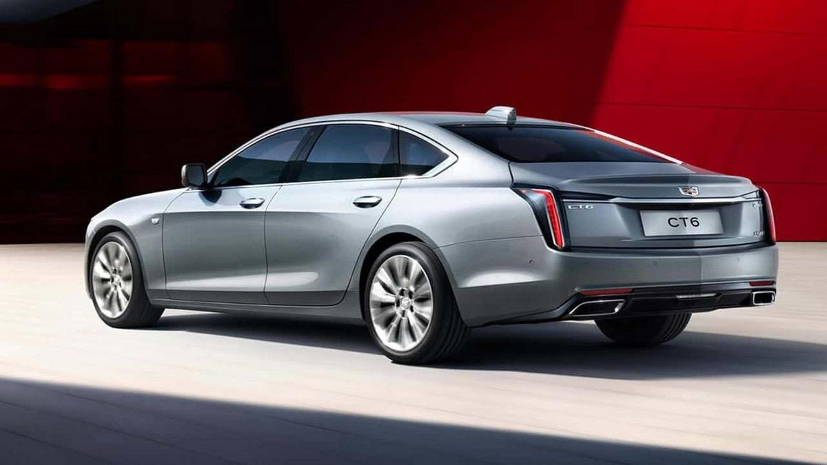 Cadillac, Binenin Kendini Kral Gibi Hissedeceği Yeni Otomobilleri CT6 ile GT4’ü Tanıttı!