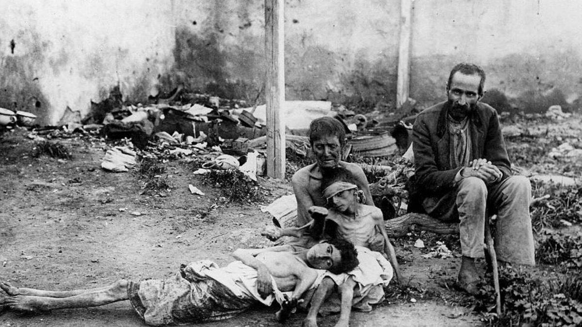 1920’lerde Rusya’da Kıtlık Yüzünden Halkın Yamyamlık Yapması: Açlıktan Akrabalarını Yiyorlardı!
