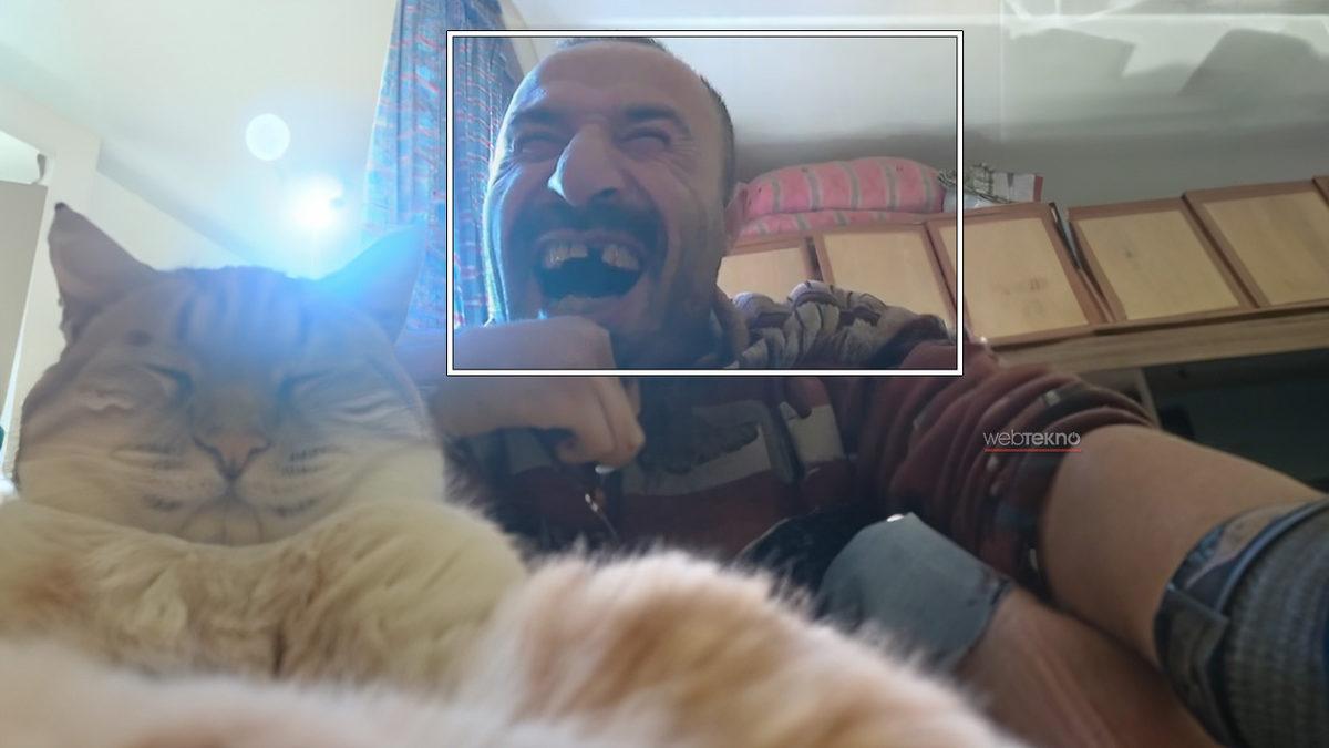 Türk İnternet Fenomenlerinin İkonik Görsellerini Yapay Zekâ ile Genişlettik: Meğer Perde Arkasında Neler Varmış Neler!