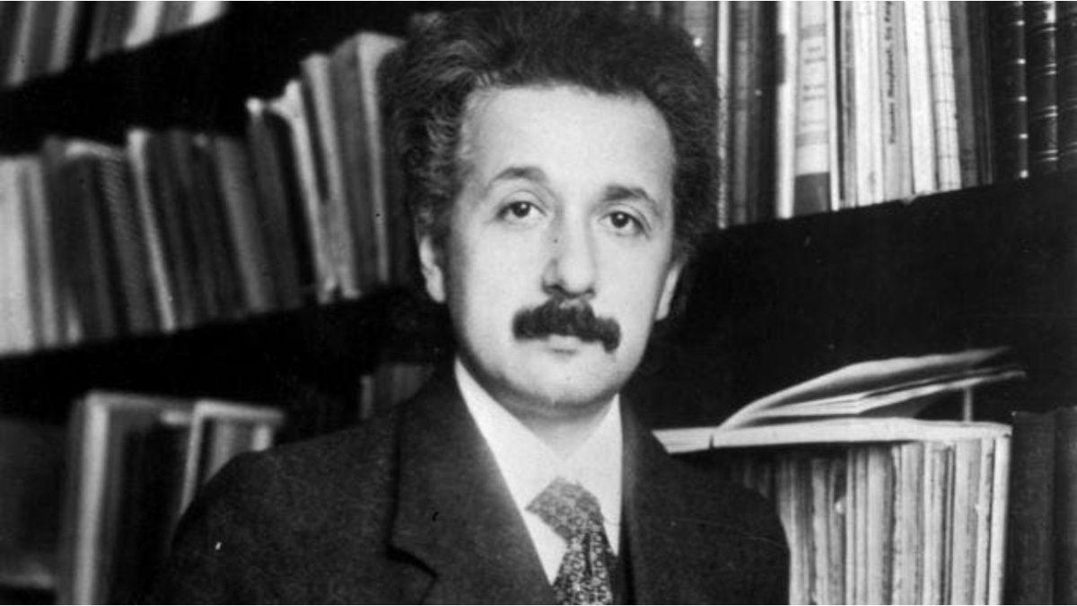 Einstein, Üstün Zekâlı Olduğu İçin 2x2=4 Gibi Basit İşlemleri Yapamıyor muydu?