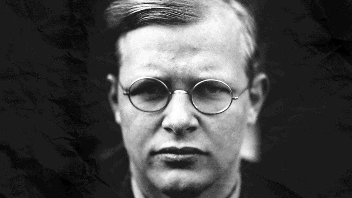 Toplumdaki Aptal İnsanların Yarattığı Tehlikeyi Küçümsüyor Olabilir miyiz? Düzelmeleri İçin Çaba Sarf Etmek Boşa Kürek Çekmek mi?