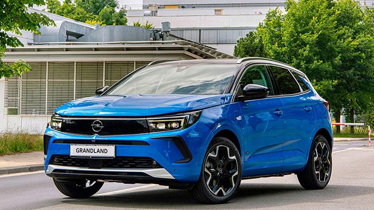 Opel Marka Otomobillerin İç Kısmında Bulunan Köpek Balığı Simgelerinin Sebebi Aslında Ne?