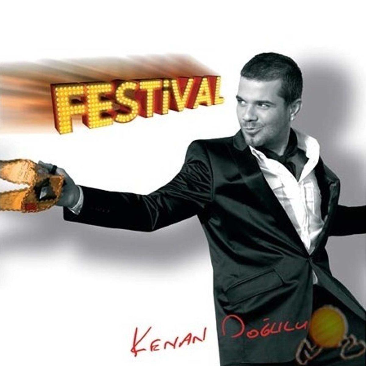 Türk Sanatçıların Birbirinden Absürt Albüm Kapaklarını Photoshop’un Yapay Zekâ Aracıyla Yeniden Tasarladık!