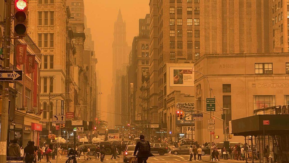 New York, Distopik Filmlere Döndü! Gökyüzü Yangın Nedeniyle Turuncuya Büründü