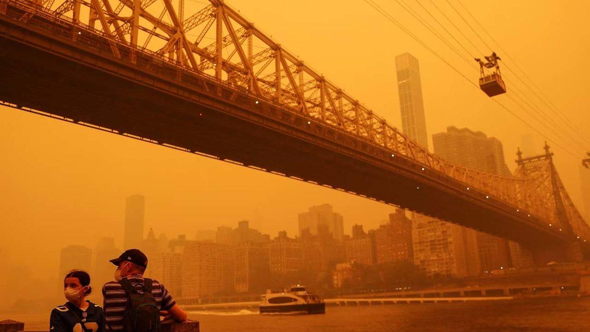 New York, Distopik Filmlere Döndü! Gökyüzü Yangın Nedeniyle Turuncuya Büründü