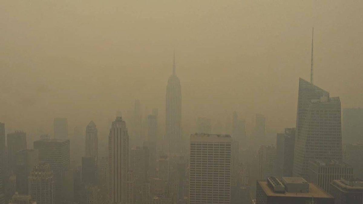 New York, Distopik Filmlere Döndü! Gökyüzü Yangın Nedeniyle Turuncuya Büründü