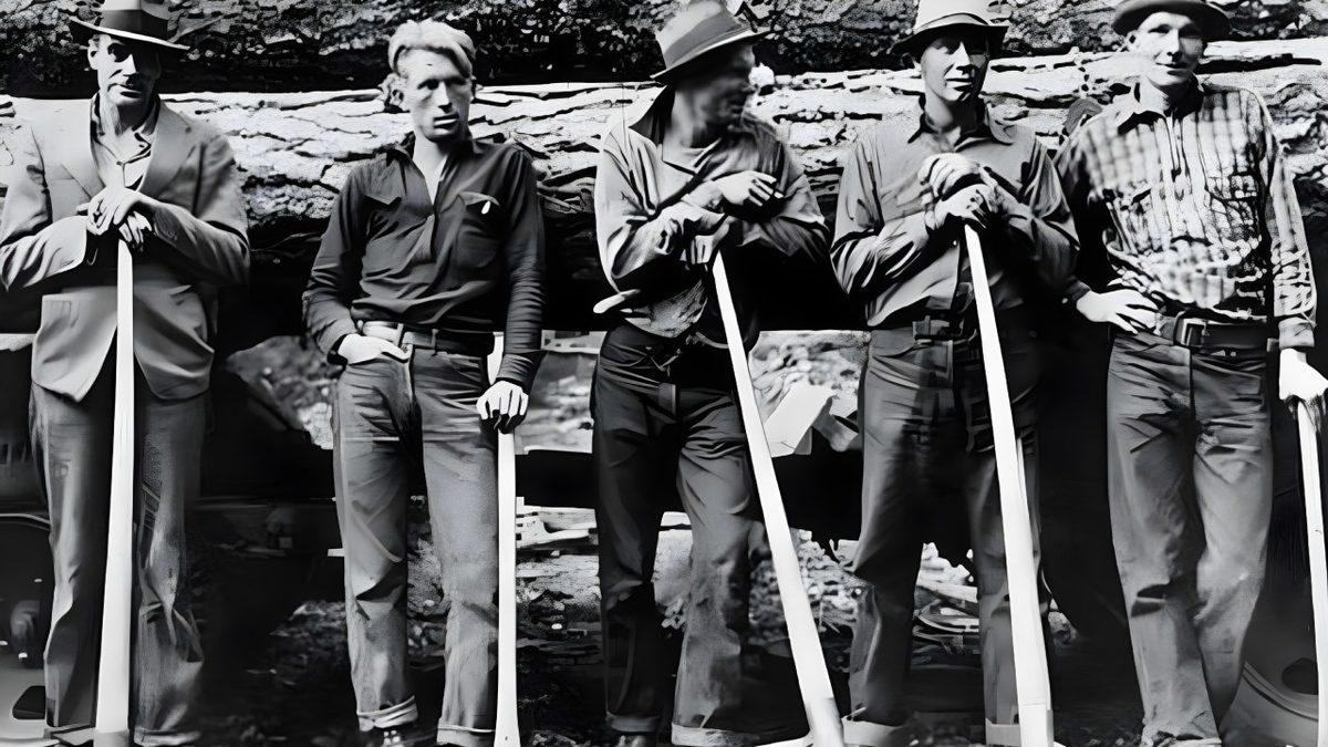 Kot Pantolonların Çoğu Neden Mavi Tonlarındadır? İçinin Beyaz Olmasının Bile Bir Nedeni Var!