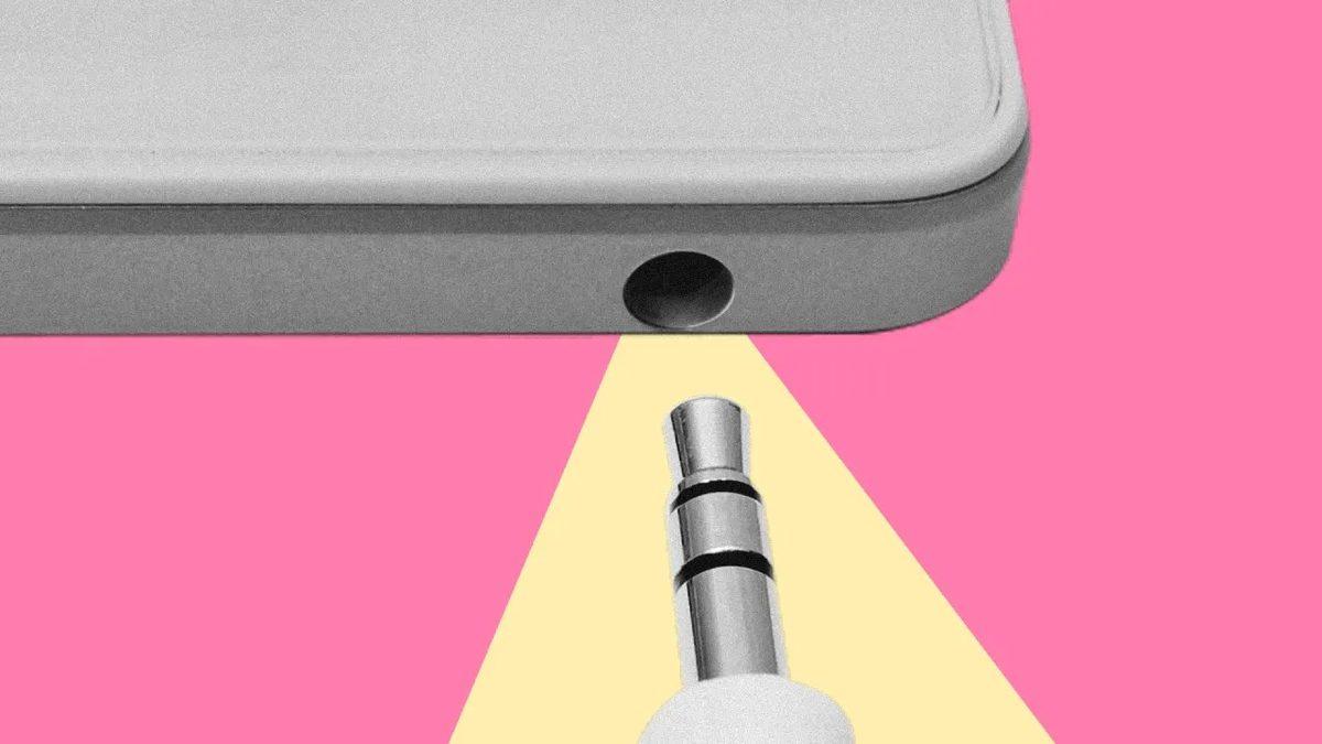 7 Yıl Öncesine Kadar Her Telefonda Mutlaka Bulunan Kulaklık Girişi, Apple Sayesinde Nasıl Bir Anda Hayatımızdan Çıkmıştı?