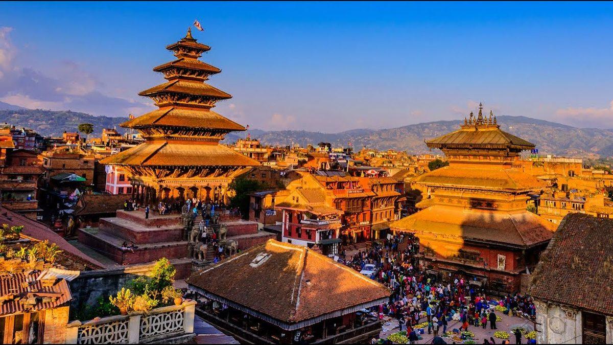 Bayrağı Alıştıklarımızdan Çok Farklı: Gerçek Bir Masallar Diyarına Benzeyen ‘Nepal’ Hakkında 10 Sıra Dışı Bilgi