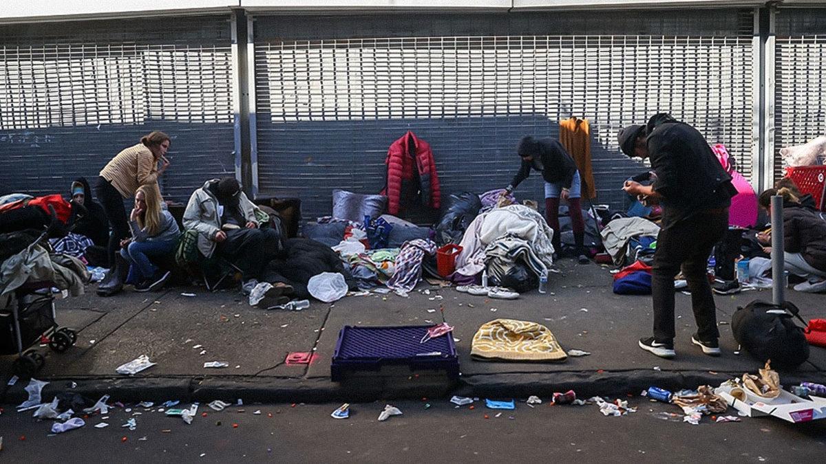 İnsanları Adeta Zombiye Dönüştüren Bu Zararlı Maddenin Etkilerini Görünce 