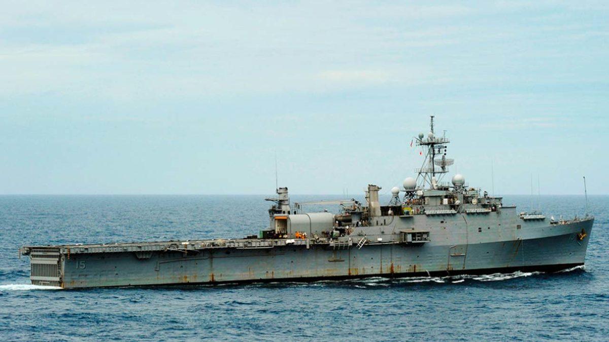 Oyun Koluyla Denizaltı Kontrol Etmek Aslında Amatörlük Değil: İşte ABD Ordusunun Aynı Yöntemle Kontrol Ettiği Devasa Araçlar