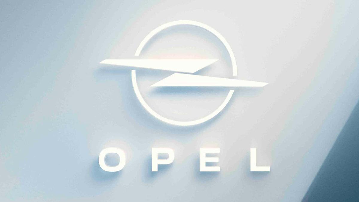 Opel de Logosunu Değiştirdi: İşte Elektrikli Modellere Geçişi Temsil Edecek Yeni Logo!