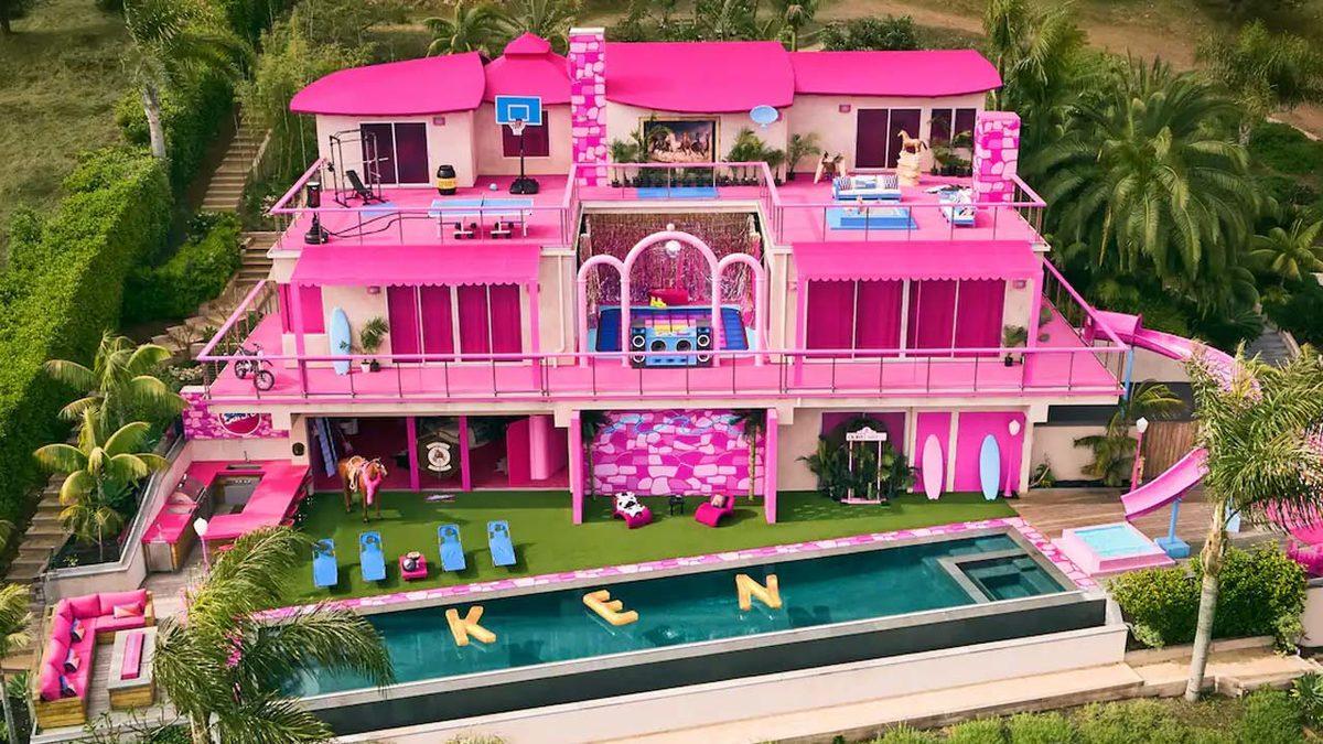 Barbie’nin Uğruna Pembe Boya Stoğu Biten Rüya Evi, Gerçek Hayatta İnşa Edildi: İki Gün Ücretsiz Kalınabilecek!
