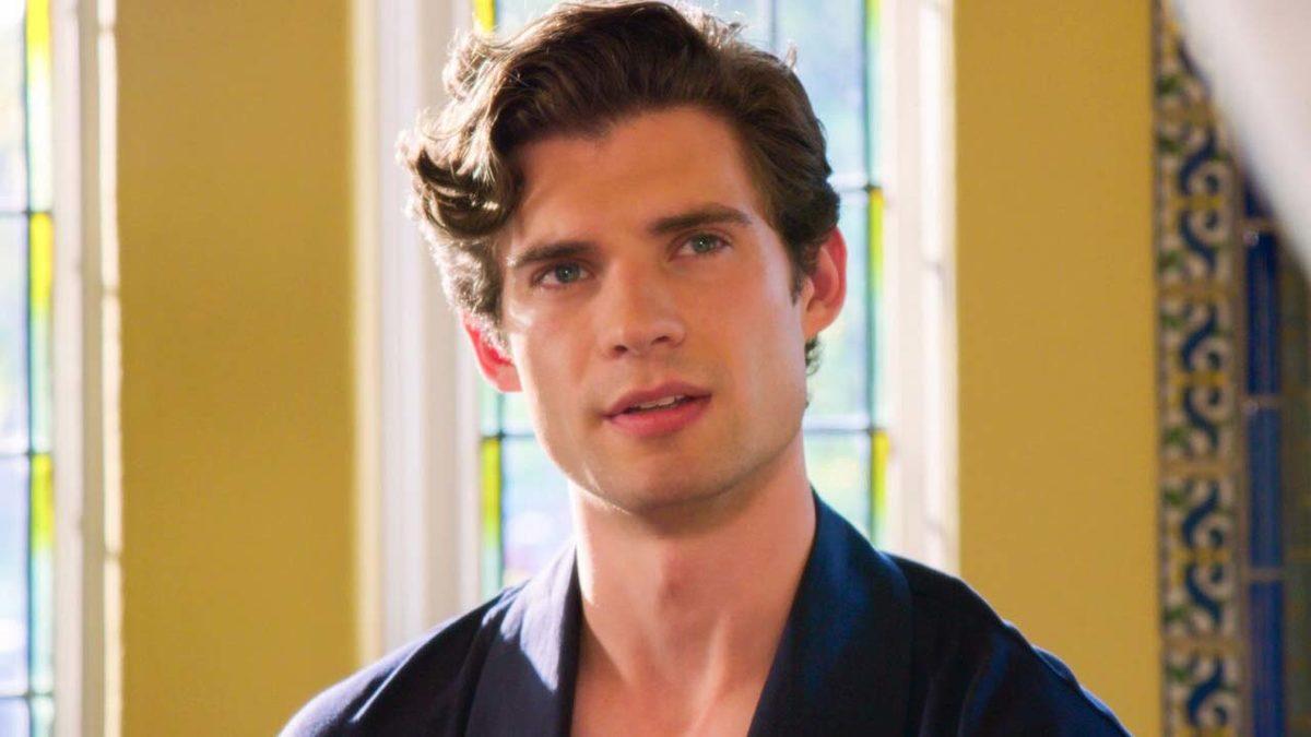 DC, Yeni Superman’in Kim Olacağını Açıkladı (Çakma Henry Cavill)