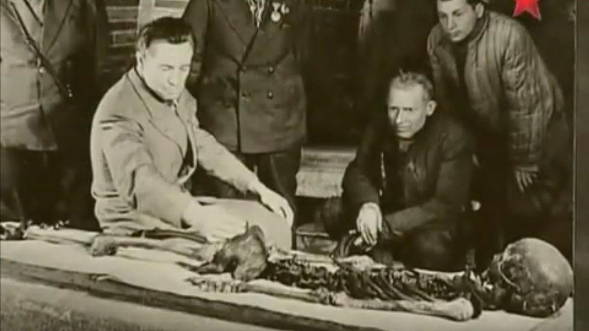 Mezarı Açıldığında Bir Lanetin Başlayacağına İnanılan Timur’un Kafatası Hangi Amaçla Çıkarılmıştı?