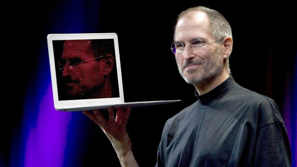 Diğer Laptop’ların Aksine MacBook’larda Neden Dokunmatik Ekran Özelliği Yok? Apple’ın Bu Fikre Yanaşmamasının Bir Sebebi Var!