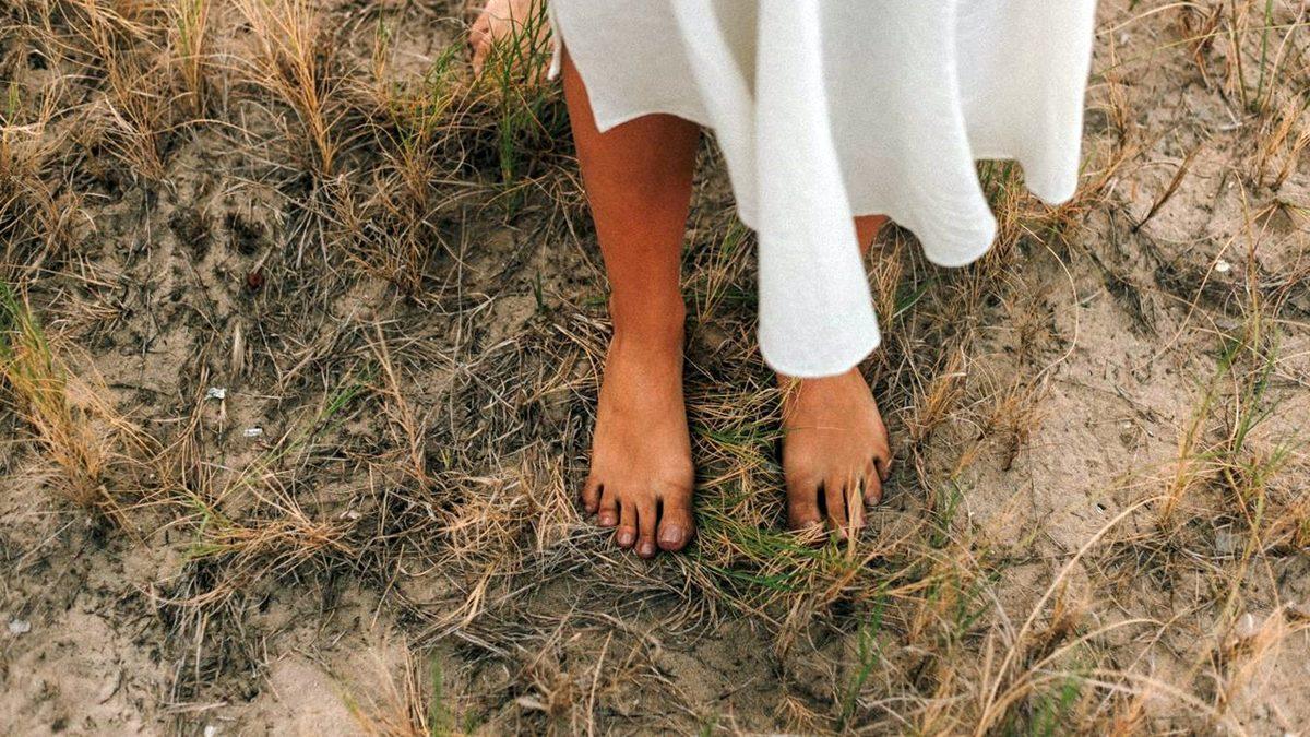 Öğrendikten Sonra Kendinizi Dağa, Bayıra Atmak İsteyeceksiniz: İşte Topraklamanın Vücudunuza Olan Saymakla Bitmeyecek Faydaları