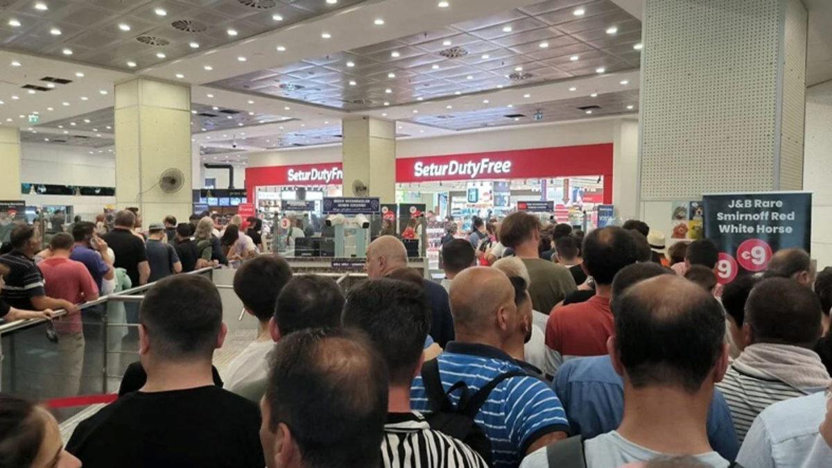 IMEI Kayıt Ücretine Gelen Zamdan Sonra Vatandaşlar, Sınır Kapılarına Hücum Etti