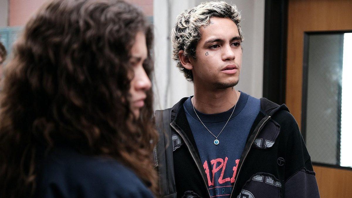 Euphoria Dizisinin Yıldızı, Uyuşturucu Kullanımı Yüzünden Neredeyse Diziden Atılacağını İtiraf Etti