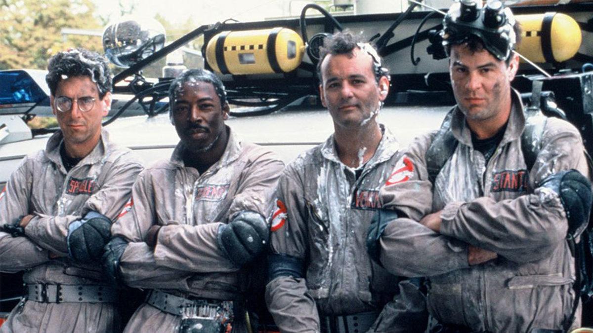 İzlerken Zamanın Su Gibi Akıp Gideceği Hayalet Temalı En İyi 13 Film: Hayır, Sadece Korku Türünde Değil