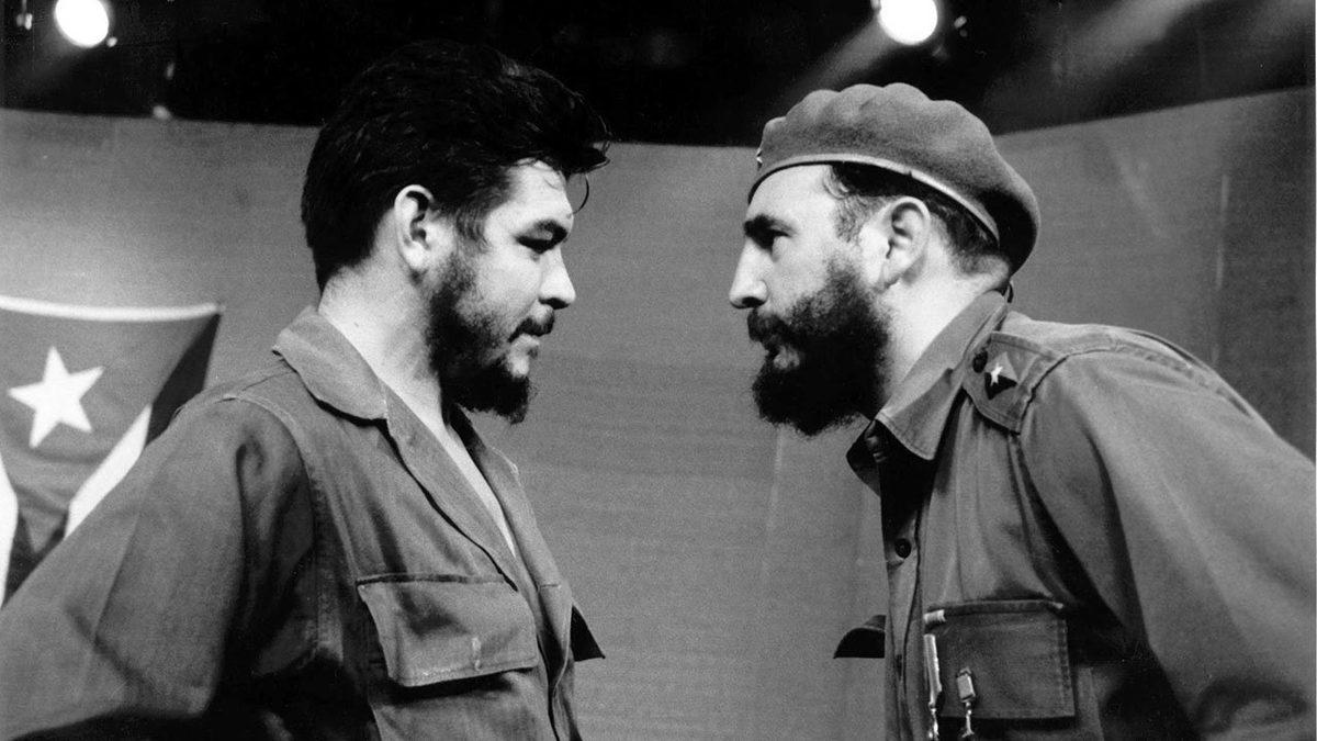 İstanbul’un Yarısı Nüfusa Sahip Ülkede Devrim Yapıp ABD’ye Kafa Tutan Fidel Castro Kimdir, Gerçekten Bir Diktatör müydü?