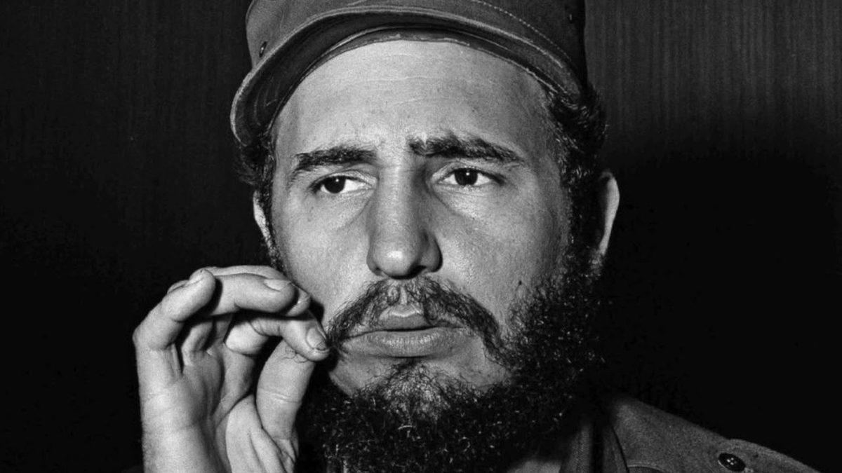 İstanbul’un Yarısı Nüfusa Sahip Ülkede Devrim Yapıp ABD’ye Kafa Tutan Fidel Castro Kimdir, Gerçekten Bir Diktatör müydü?