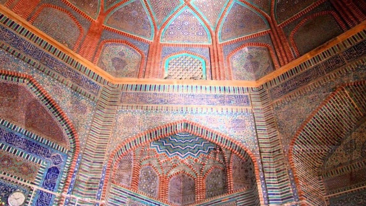 Nasıl Oluyor da Saatlere Göre Rengi Değişiyor? Milyonlarca Turistin Uğradığı Tac Mahal Hakkında 9 Bilgi