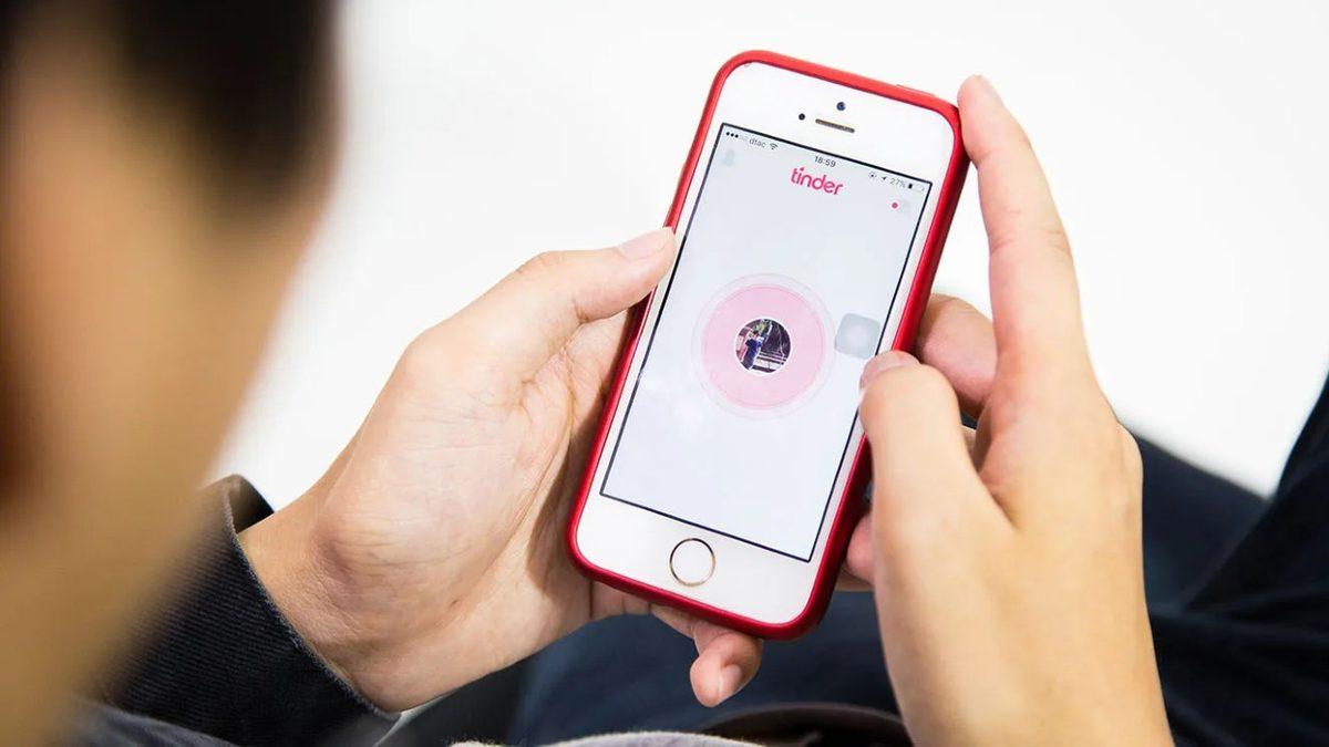 Çoğunun İlişkisi Bile Var: Tinder Kullanıcılarının Uygulamayı Kullanma Motivasyonları Araştırıldı
