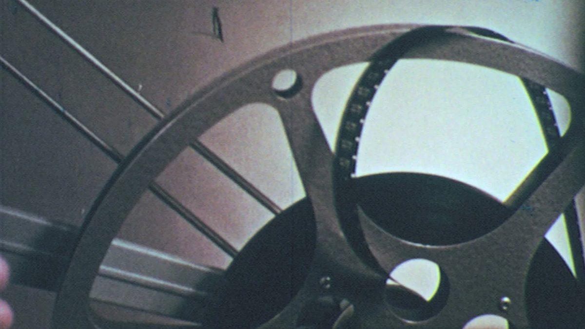 Japon Yapıştırıcısı Japon Buluşu Olmamasına Rağmen Neden Bu Şekilde Adlandırdık? Üstelik Sadece Türkiye’de Böyle!