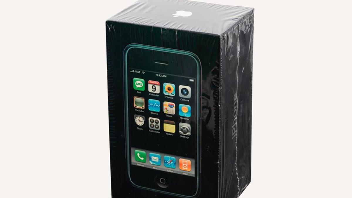 Jelatini Bile Sökülmemiş İlk iPhone Modeli, Rekor Fiyata Satıldı (200 iPhone 14 Ediyor)