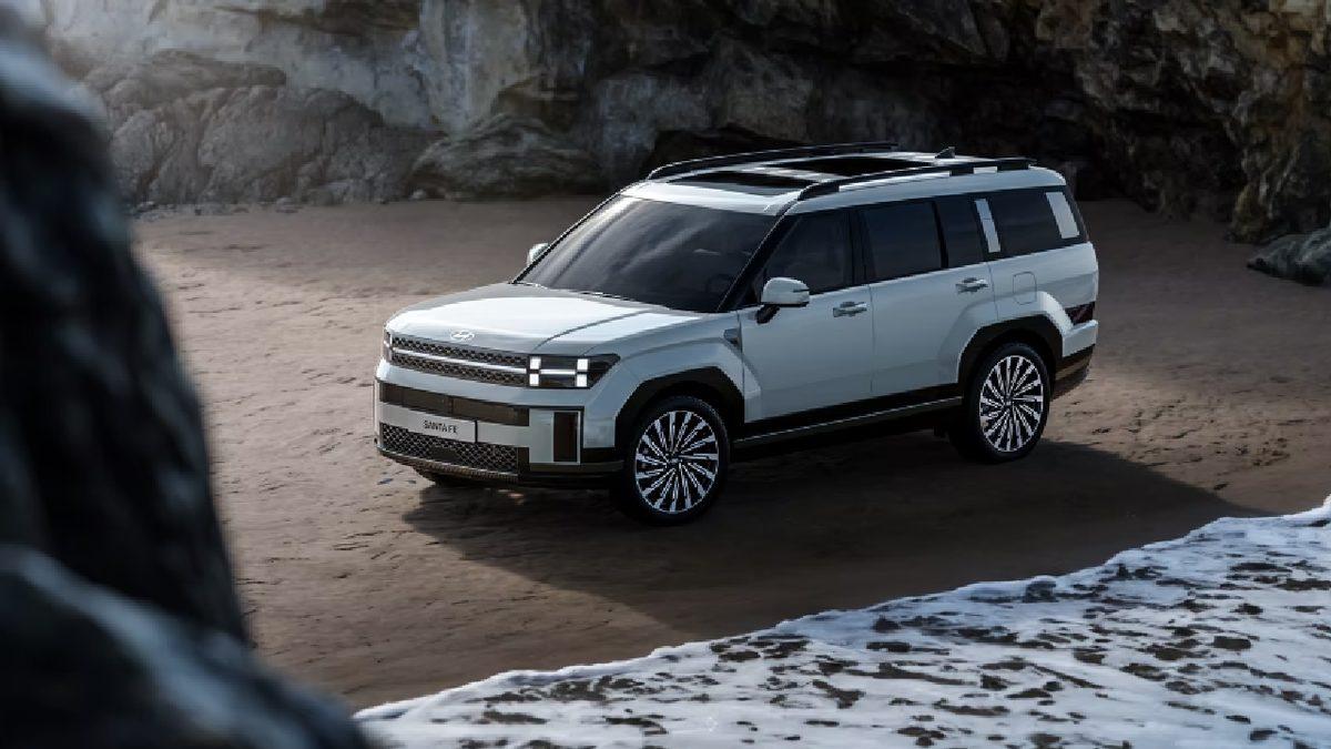 Hyundai, Baştan Sona Yenilenen Santa Fe’nin Görsellerini Paylaştı: Tanıtım Tarihi de Belli Oldu