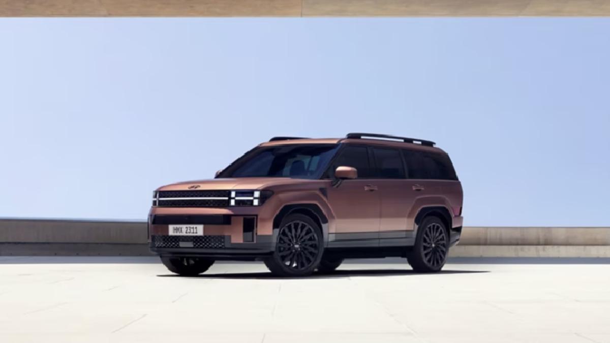 Hyundai, Baştan Sona Yenilenen Santa Fe’nin Görsellerini Paylaştı: Tanıtım Tarihi de Belli Oldu