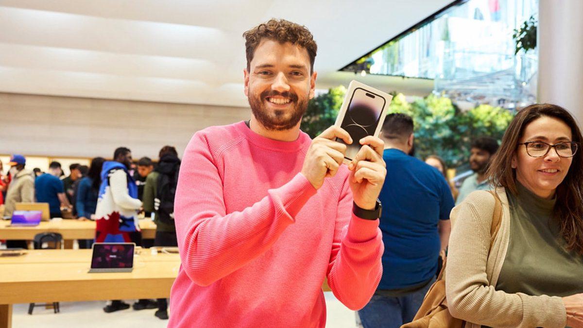 Apple’a Göre, iPhone 14 Kullanıcılarının %99’u Telefondan Memnun: Ama Bu Oran İstatistiksel Olarak İmkânsız...