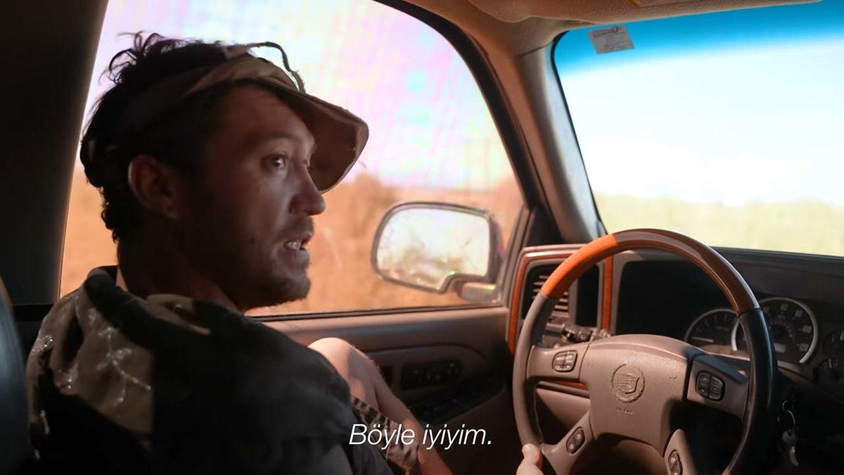 Ruhi Çenet’in Son Videosuna Konuk Olan ABD’li Evsize Ait Arabanın Türkiye Fiyatı Yürekleri Dağladı