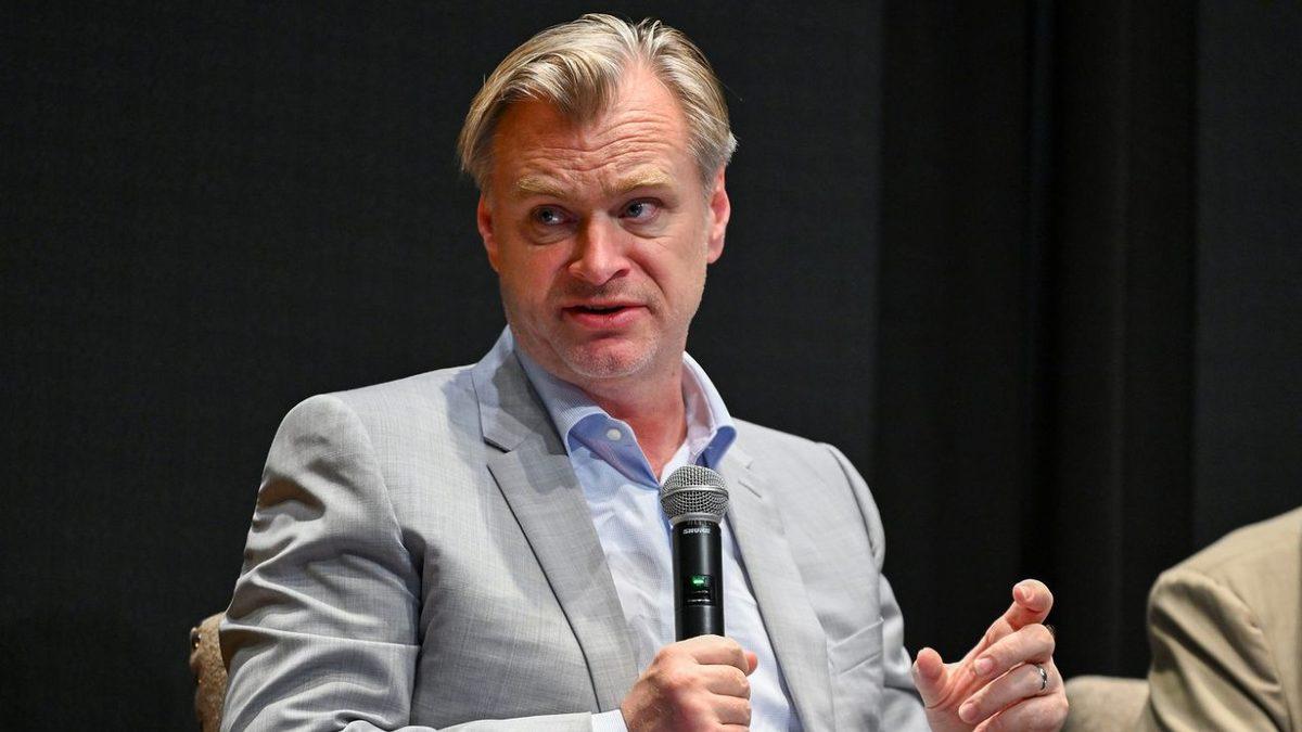 Ünlü Yönetmen Christopher Nolan, Yapay Zekâyı Atom Bombasına Benzetti: Teknoloji Şirketlerini Uyardı