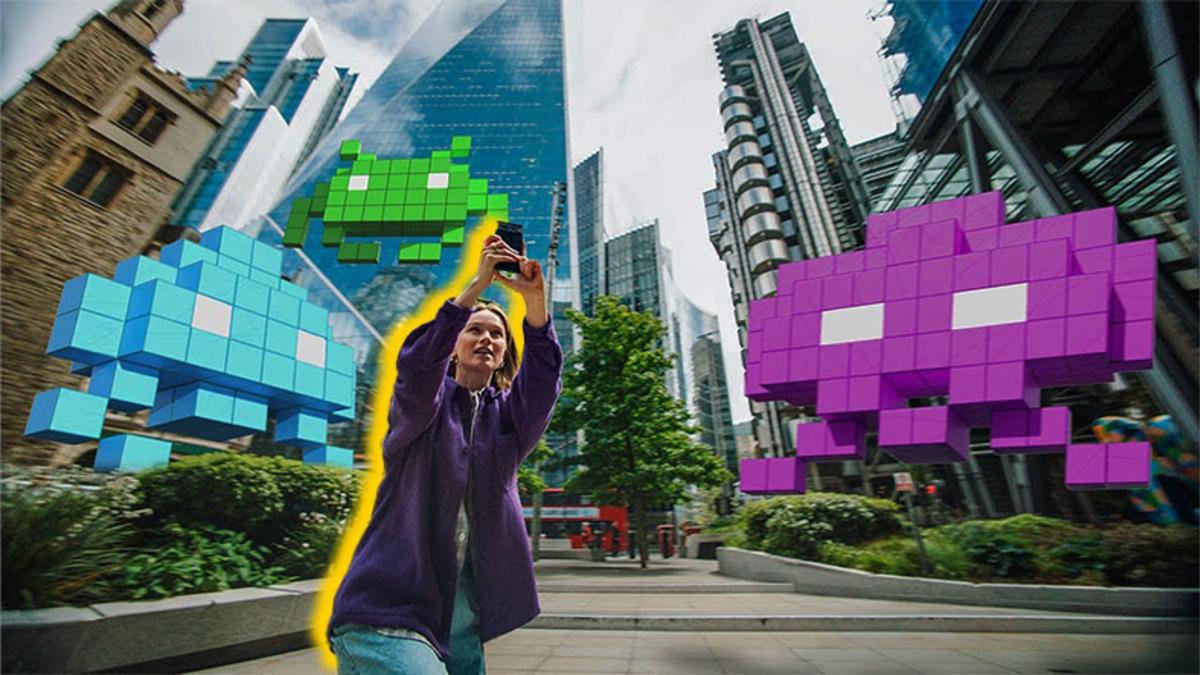 45 Yıllık Oyun Space Invaders, Mobil Oyun Olarak Geri Döndü: Gerçek Dünyada Oynanıyormuş Gibi Gözükecek!