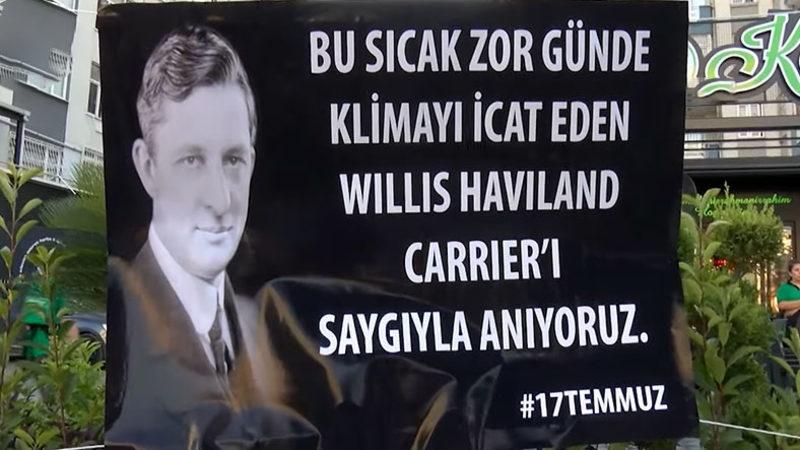 Adana Bildiğiniz Gibi: Sıcaklıklar Had Safhaya Ulaşınca, Klimanın Mucidi Anısına Tatlı Dağıtıldı!