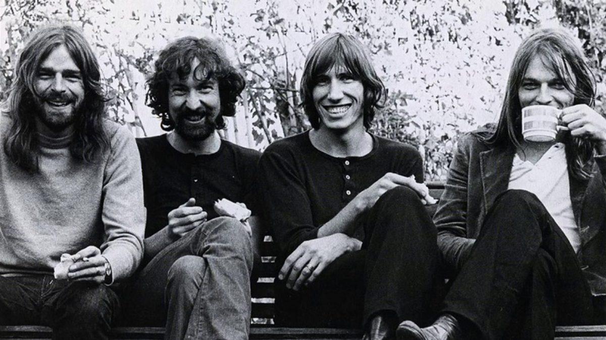 Tam 15 Yıl En Çok Satanlar Listesinde Kalan Pink Floyd Hakkında İlginç Bilgiler: Bir Albümü Film Bile Olmuş!