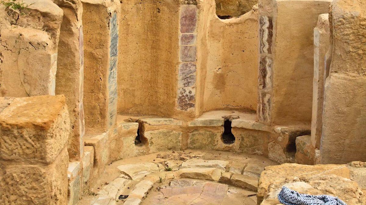 Antik Romalıların İdrar ve Dışkılarını Hangi Amaçlar İçin Kullandıklarını Duyunca Tiksinmekten Kendinizi Alıkoyamayacaksınız!