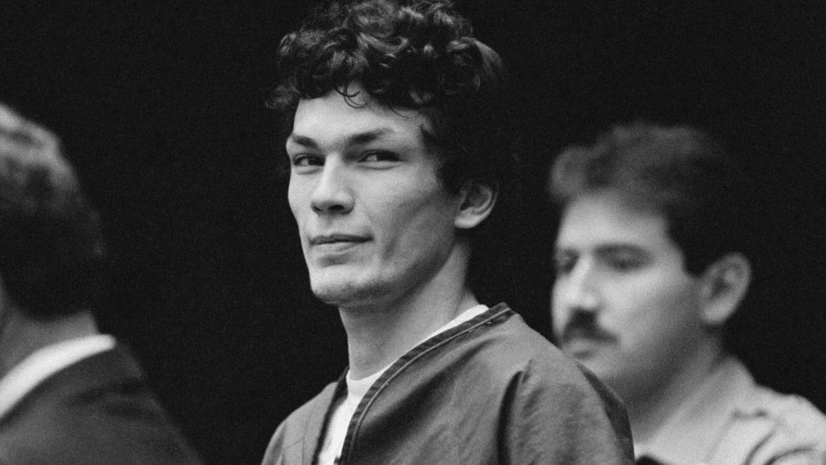 Yakın Tarihin En Acımasız Seri Katili Richard Ramirez’in Okudukça Kan Donduran Hikayesi