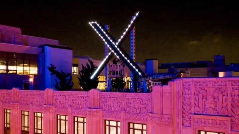 Musk’ın Gösterisi Kısa Sürdü: Twitter Genel Merkezinin Tepesindeki Devasa "X" Logosu Kaldırıldı!