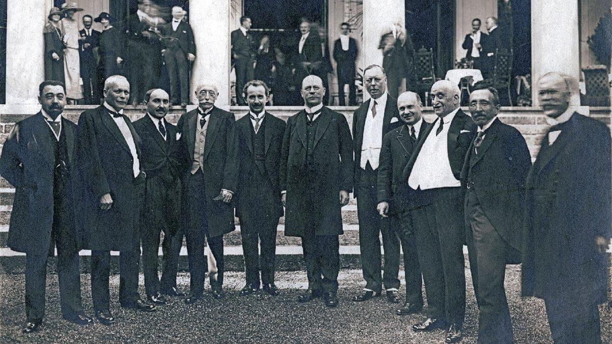 Lozan’ın Gizli Maddeleri Olduğu İddiasını İlk Kez Kim Ortaya Atmıştı? Hayır, Kahvehanedeki Biri Değil!