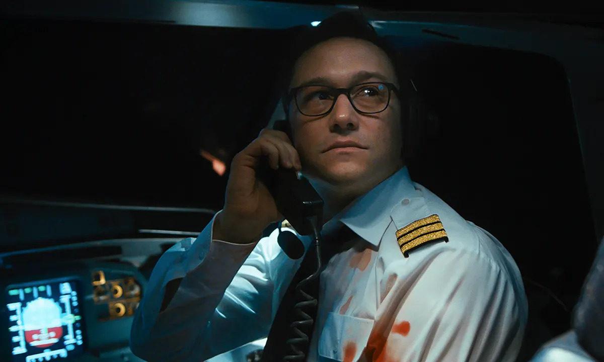 Bir Yolcu Uçağını Sıradan Bir Yolcunun Sağ Salim İndirebilmesi Ne Kadar Mümkün?