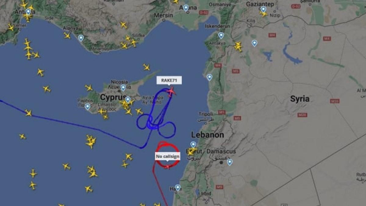 İniş Yapamayan Pilot, Sinirden Gökyüzünde 24 Kilometrelik Penis Çizdi