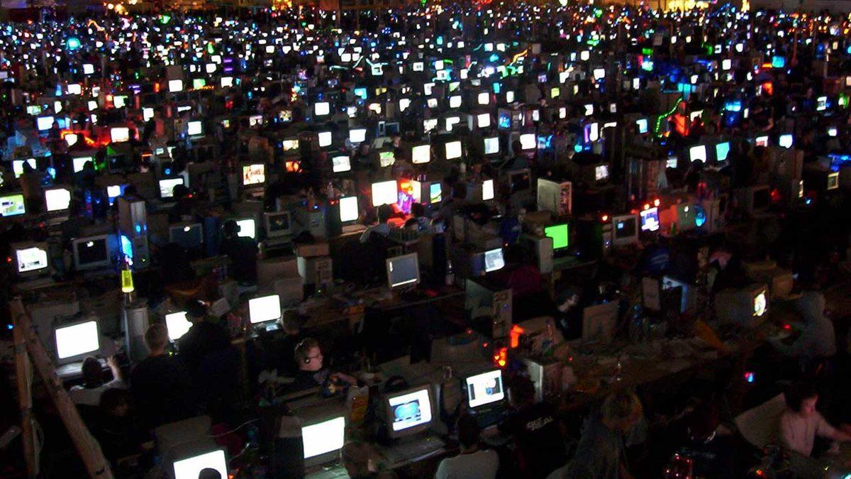 Hız Testinde Yüksek Mbps Çıkmasına Rağmen İnterneti ’Yavaş’ Olanlar Buraya: Nedenlerini ve Çözümünü Anlattık!