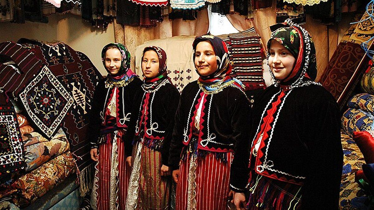 Hristiyanı da Var Musevisi de: Kaç Farklı Türk Topluluğu Olduğunu Öğrenince 