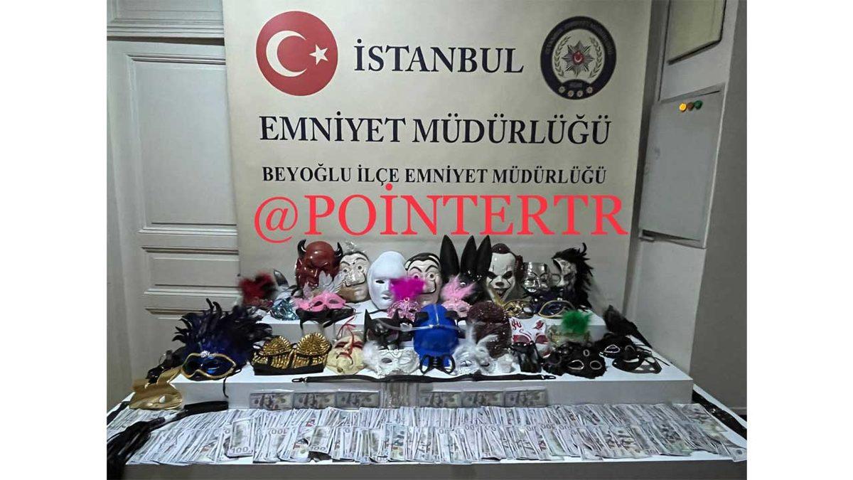 İstiklal Caddesi’nde Havaya Dolar Atarak Gündem Olan Onlyfans İçerik Üreticilerine Polis Baskın Yaptı