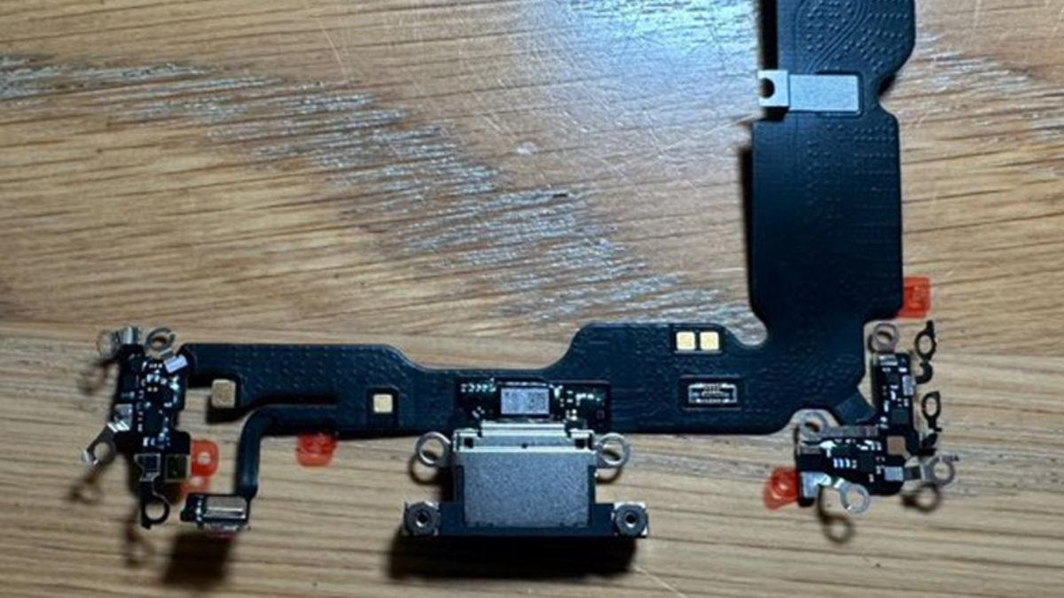 Her USB Type-C Kablo, iPhone 15’i Aynı Hızda Şarj Etmeyecek...