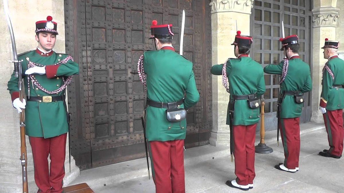 Futbol Maçlarında Aldığı Sonuçlarla Tanıdığımız San Marino’nun Oldukça İlginç Özellikleri de Var: Posta Servisi Bile İlk Defa Burada Kurulmuş!